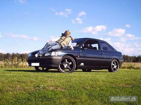 Ford Escort (kurtklorin) Solgt billede 3