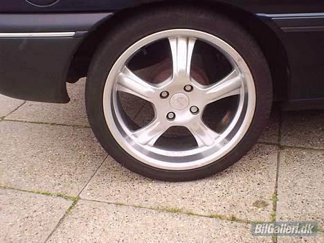 Ford Escort (kurtklorin) Solgt billede 5