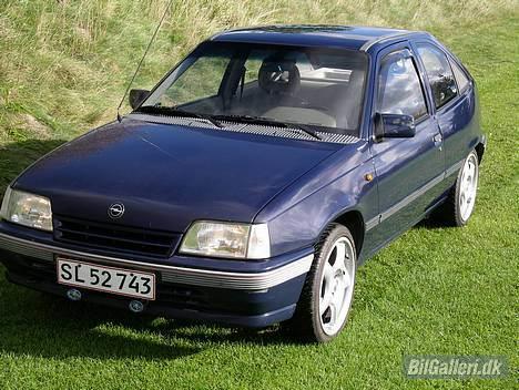 Opel kadett (solgt) billede 2