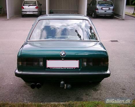 BMW 318i SOLGT billede 8
