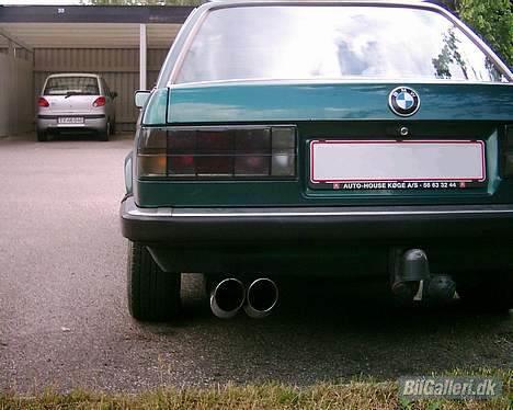 BMW 318i SOLGT billede 9