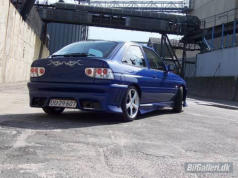 Ford Escort Sport (solgt) billede 2