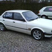 BMW E30 320i SOLGT