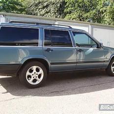Volvo 740 (SOLGT) 