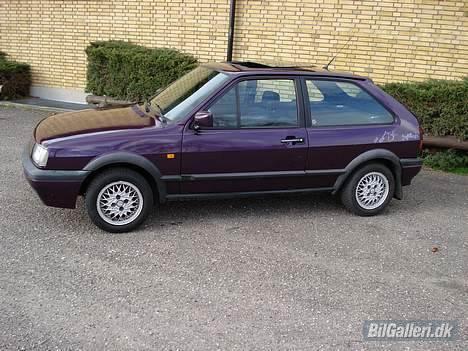 VW Polo Genesis Totalskadet billede 2