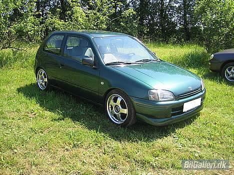 Toyota starlet (glanza) SOLGT billede 4