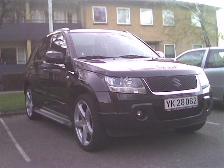 Suzuki grand vitara billede 1