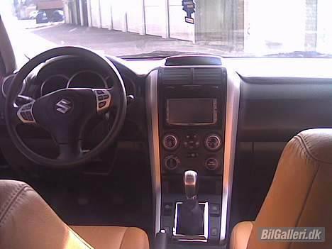 Suzuki grand vitara billede 7