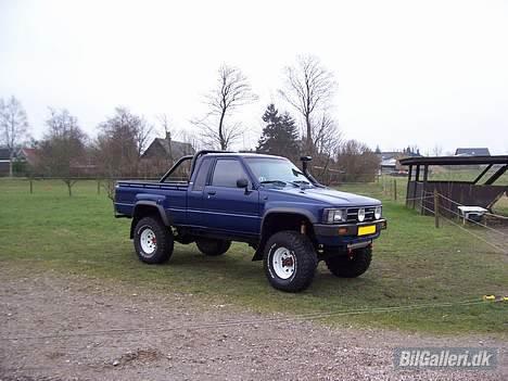 Toyota Hilux LN65 (Solgt) - Hilux LN65 årg.87 billede 1