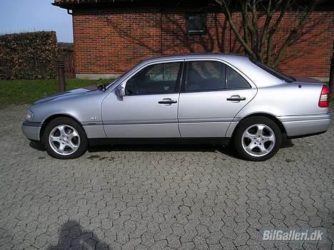 Mercedes Benz C250 SOLGT billede 1