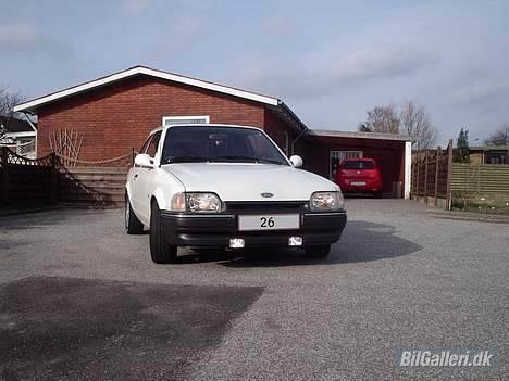 Ford Escort ** SOLGT** billede 8