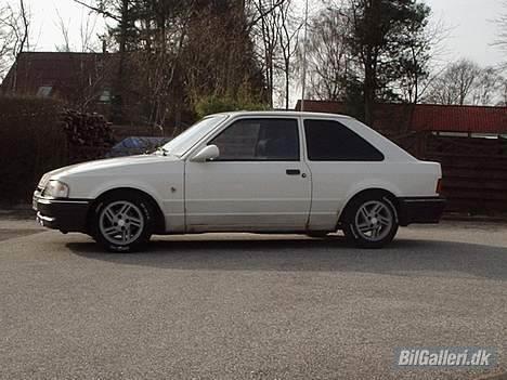 Ford Escort ** SOLGT** billede 13
