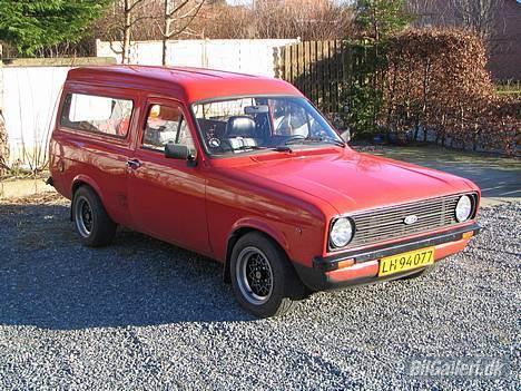 Ford Escort mk2 Van - ja der er skam 2 sider på den billede 2
