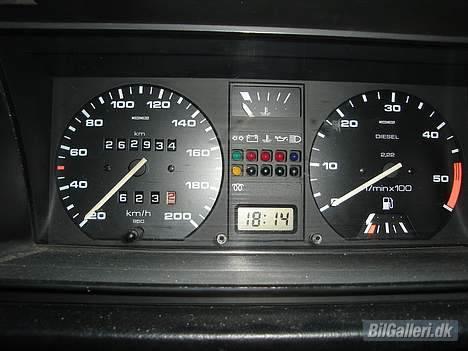 VW Golf TD * SOLGT * - Spedo.. kunne godt tænke mig hvide urskiver.. billede 7