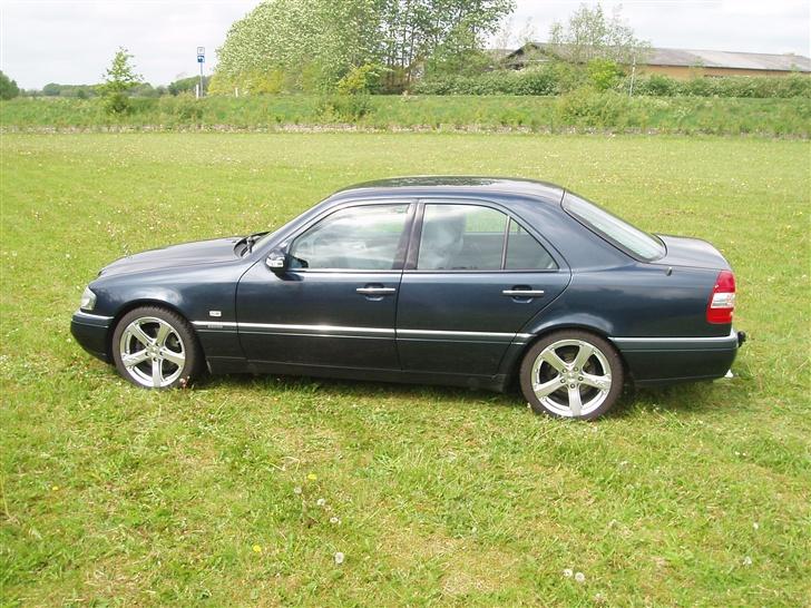 Mercedes Benz C 180 Elegance - Den nye frontgrill... billede 7