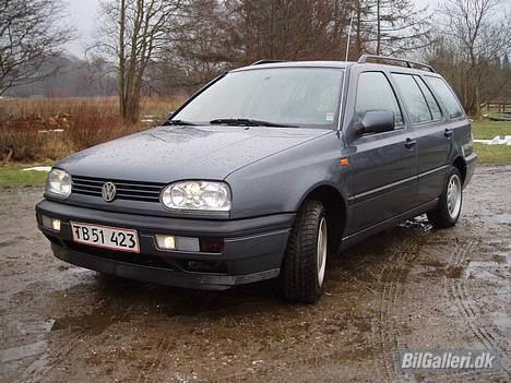 VW Golf 3 TDI st.car R.I.P. - Her er min golf :-) billede 1
