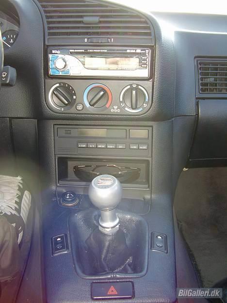 BMW E36 318is coupe-SOLGT billede 11