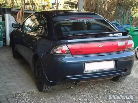 Mazda 323F BA billede 1