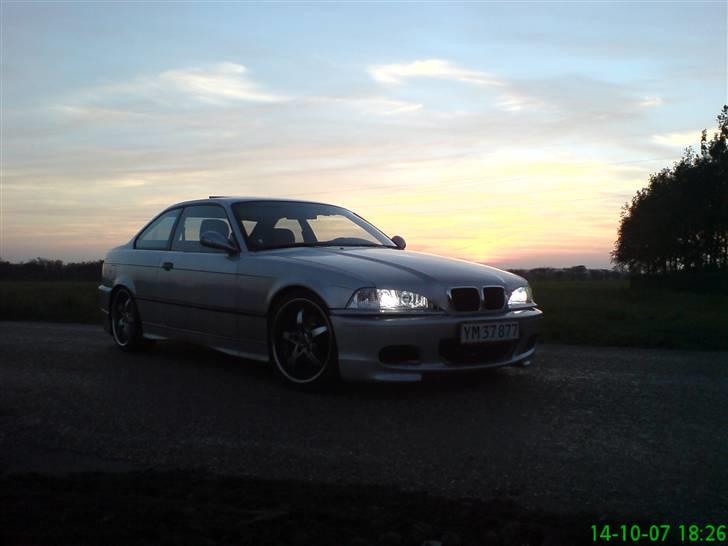 BMW E36 325i coupe` R.I.P billede 3