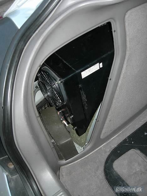Audi A3  - Org. S3 Bose aktiv subwoofer billede 16