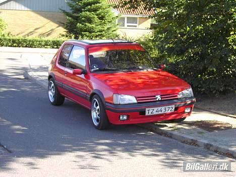 Peugeot 205 1.9 GTI - Sådan så den ud før jeg gik igang billede 4