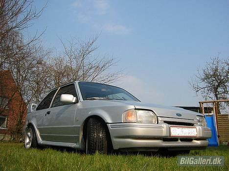 Ford Escort RS Turbo "Solgt"  billede 2