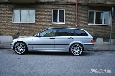 BMW  E46 320d Touring (N) billede 15