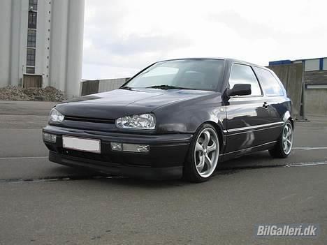 VW Golf VR6 SOLGT billede 1