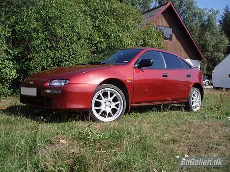Mazda 323 F ba Solgt billede 1