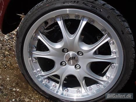 Mazda 323 F ba Solgt billede 3