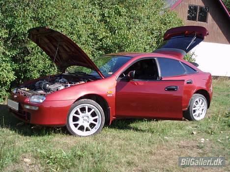 Mazda 323 F ba Solgt billede 4