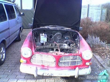 Volvo amazon - her er bilen ude af garage for 1 gang i 17 år billede 6