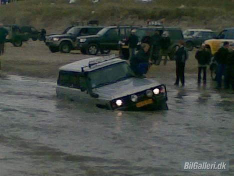 Toyota landcruiser hj61*solgt* - der var lige pludselig en meget blød plet billede 4