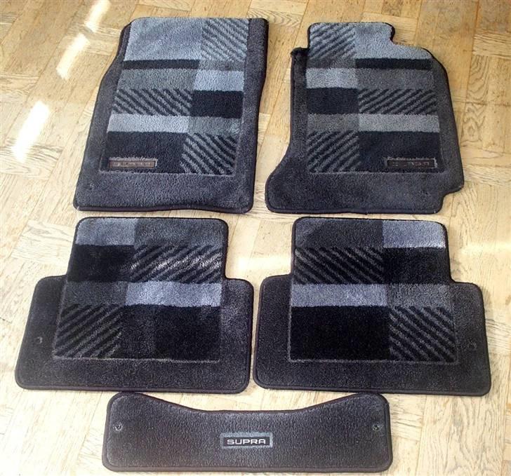 Toyota Supra 3.0 Turbo - 2JZ-GTE - Godkendt - Originale Recaro gulvmåtter fra en JZA70. billede 2