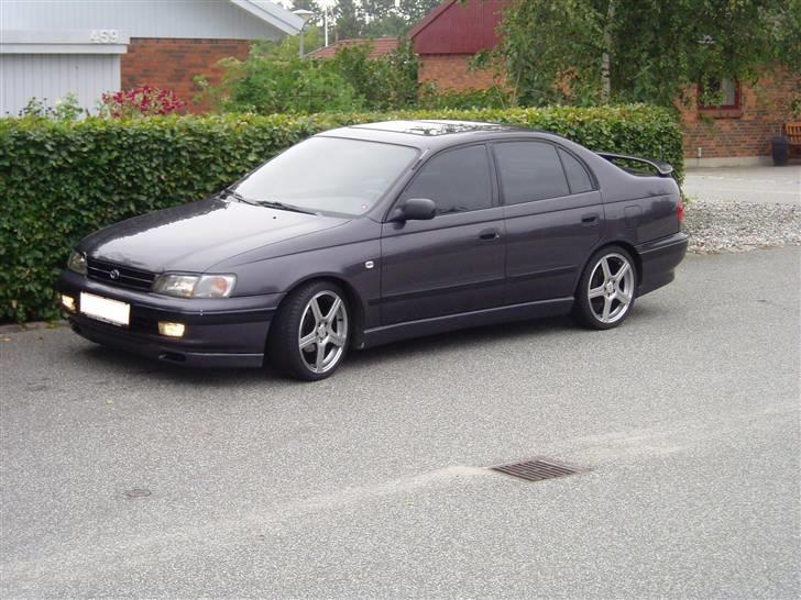 Toyota Carina E 2,0 Turbo. billede 1