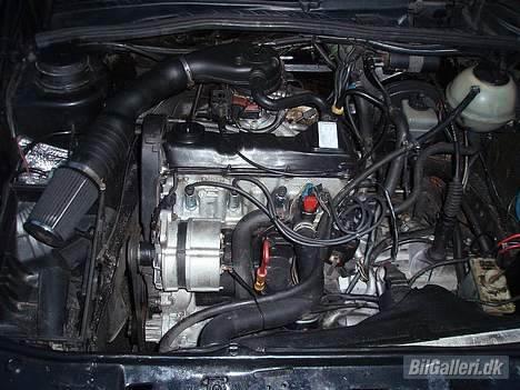 VW Golf 2 - 1,8 motor med K&N filter billede 6