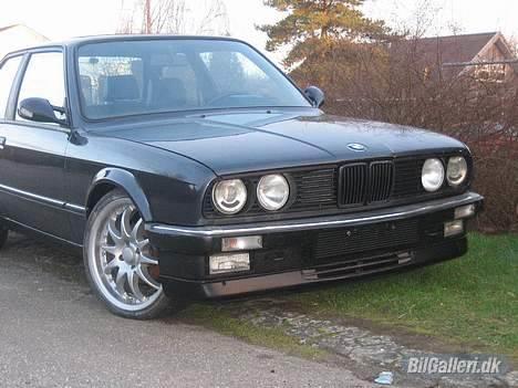 BMW E30 325i billede 7