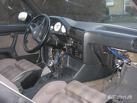 BMW E30 325i billede 11