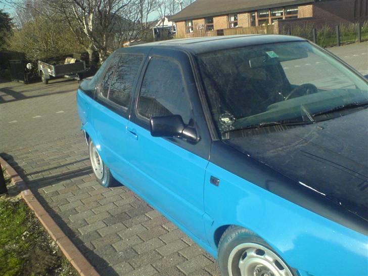 VW                 Vento TDI - lige efter lakering billede 5