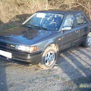 Mazda 323 bg sedan GLX