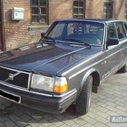 Volvo 240 GL Solgt