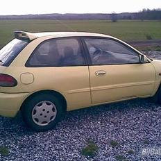 Mitsubishi colt 1,6 glxi