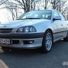 Toyota Avensis 2.0 sol. SOLGT
