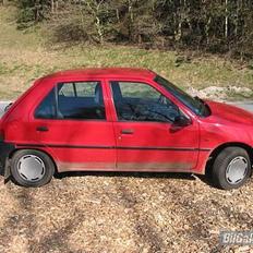 Peugeot 106 SOLGT