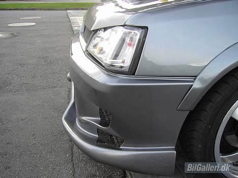 Peugeot 205 1.9 GTI billede 8