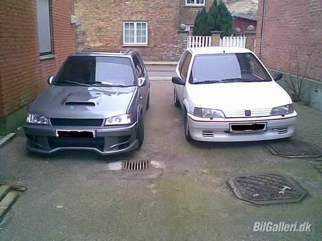 Peugeot 205 1.9 GTI - Team Pug billede 10