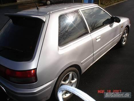 Mazda 323 Bg "Solgt" billede 4