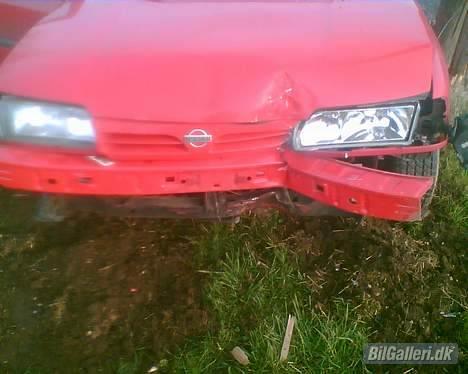 Nissan primera 2.0 slx(totalska) - Sådan så den uv efter en lastbil ikk over holder sin vigepligt billede 18