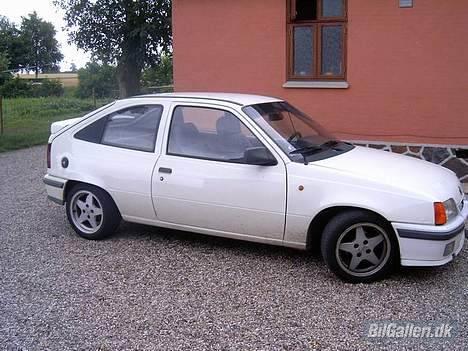 Opel kadett gsi solgt billede 14