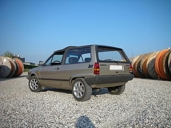 VW Polo Hit -=Solgt=- - Uh bagfra med sol fra siden:) billede 1